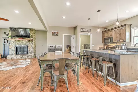 Dining - 35 Short Road Limestone Tn 37681, Limestone, TN 37681 photo 4 of 6