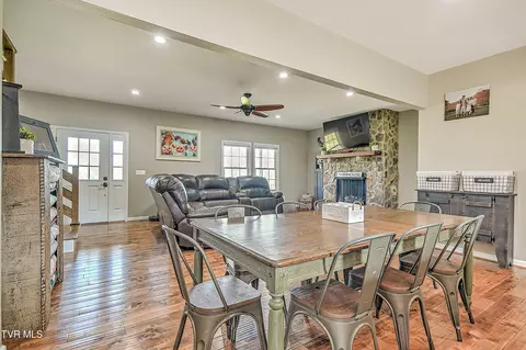 Dining - 35 Short Road Limestone Tn 37681, Limestone, TN 37681 photo 5 of 6