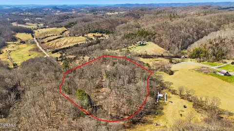597 Cavern Road Bristol Tn 37620, Bristol, TN 37620 photo 13
