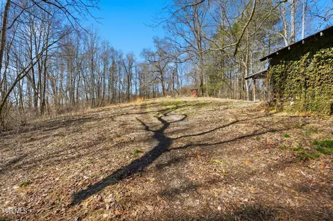 597 Cavern Road Bristol Tn 37620, Bristol, TN 37620 photo 7