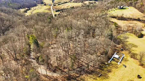 597 Cavern Road Bristol Tn 37620, Bristol, TN 37620 photo 14