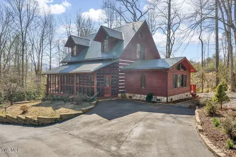 319 Ivy Wood Lane Mountain City Tn 37683, Mountain City, TN 37683