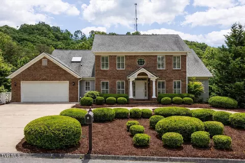 Exterior - 121 Queensgate Bristol Tn 37620, Bristol, TN 37620 photo 1 of 10