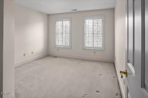 Bedroom - 121 Queensgate Bristol Tn 37620, Bristol, TN 37620 photo 3 of 6