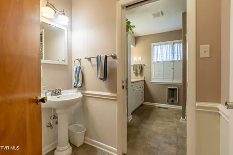 196 NE Crestview Drive Abingdon Va 24210, Abingdon, VA 24210 photo 18