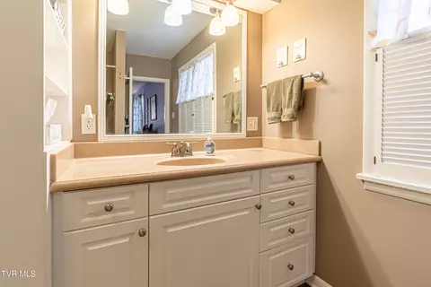 196 NE Crestview Drive Abingdon Va 24210, Abingdon, VA 24210 photo 21