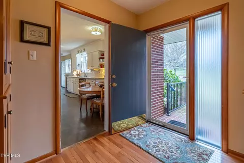 196 NE Crestview Drive Abingdon Va 24210, Abingdon, VA 24210 photo 8