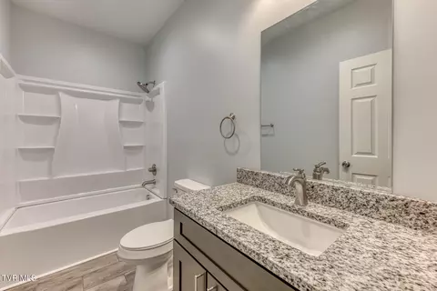 Bath - 1430 E Cedar Street Bristol Tn 37620, Bristol, TN 37620 photo 4 of 5
