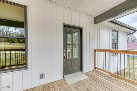 Exterior - 1430 E Cedar Street Bristol Tn 37620, Bristol, TN 37620 photo 3 of 8
