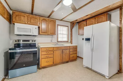 Kitchen - 121 Coleman Road Hampton Tn 37658, Hampton, TN 37658 photo 3 of 3