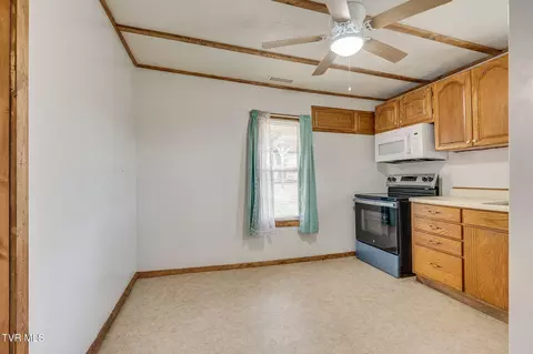 Kitchen - 121 Coleman Road Hampton Tn 37658, Hampton, TN 37658 photo 1 of 3