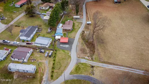 View/Area - 121 Coleman Road Hampton Tn 37658, Hampton, TN 37658 photo 4 of 6