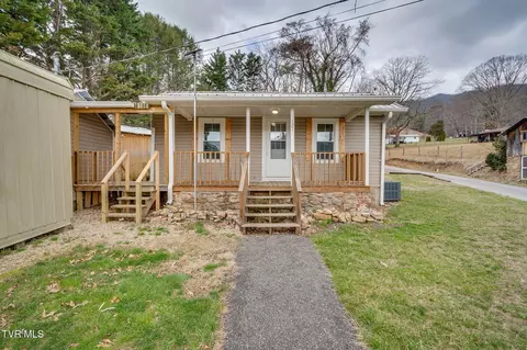 Exterior - 121 Coleman Road Hampton Tn 37658, Hampton, TN 37658 photo 2 of 9