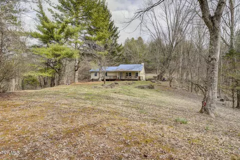 135 Earl Williams Road Elizabethton Tn 37643, Elizabethton, TN 37643