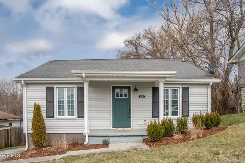 2751 Everett Street Bristol Va 24201, Bristol, VA 24201