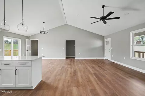 400 Barren Valley Road Chuckey Tn 37641, Chuckey, TN 37641 photo 14