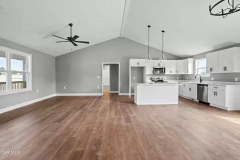400 Barren Valley Road Chuckey Tn 37641, Chuckey, TN 37641 photo 9