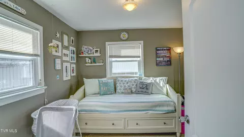 Bedroom - 235 S Mohawk Drive Erwin Tn 37650, Erwin, TN 37650 photo 8 of 10