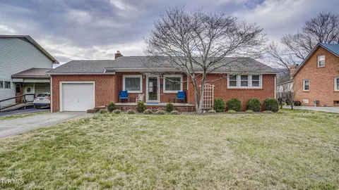 235 S Mohawk Drive Erwin Tn 37650, Erwin, TN 37650