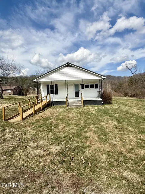 11446 Bedford Road Coeburn Va 24230, Coeburn, VA 24230
