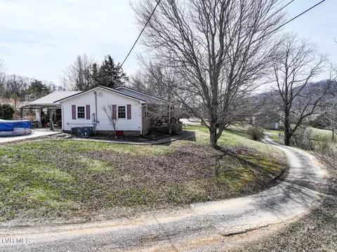 Exterior - 119 Mccartt Loop Chuckey Tn 37641, Chuckey, TN 37641 photo 7 of 10