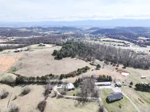 View/Area - 119 Mccartt Loop Chuckey Tn 37641, Chuckey, TN 37641 photo 8 of 11