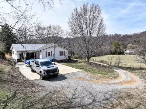 Exterior - 119 Mccartt Loop Chuckey Tn 37641, Chuckey, TN 37641 photo 5 of 10