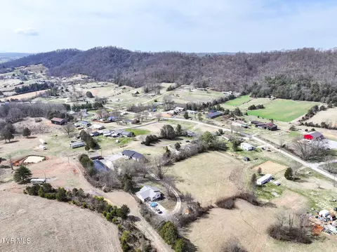 View/Area - 119 Mccartt Loop Chuckey Tn 37641, Chuckey, TN 37641 photo 10 of 11