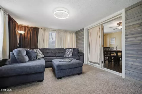 Living - 308 NE Grant Street Wise Va 24293, Wise, VA 24293 photo 3 of 3