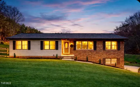 1201 Bermuda Drive Kingsport Tn 37660, Kingsport, TN 37660
