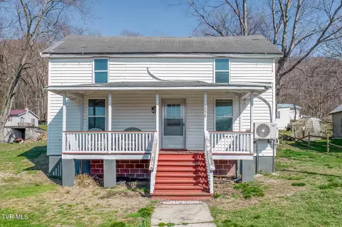 2279 Saltville Highway Saltville Va 24370, Saltville, VA 24370
