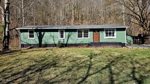 2053 Alto Street Big Stone Gap Va 24219, Big Stone Gap, VA 24219