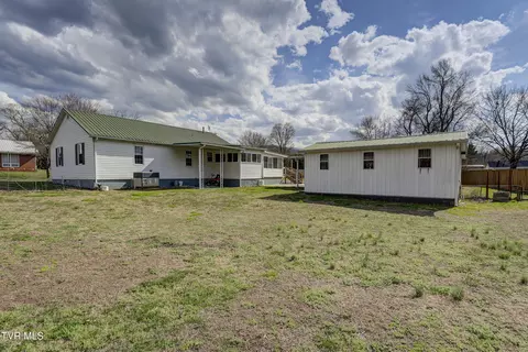 Exterior - 121 Smith Avenue Erwin Tn 37650, Erwin, TN 37650 photo 6 of 11