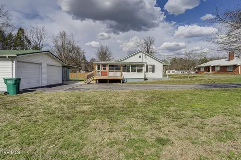 Exterior - 121 Smith Avenue Erwin Tn 37650, Erwin, TN 37650 photo 9 of 11