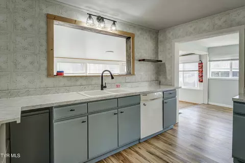 Kitchen - 121 Smith Avenue Erwin Tn 37650, Erwin, TN 37650 photo 3 of 4