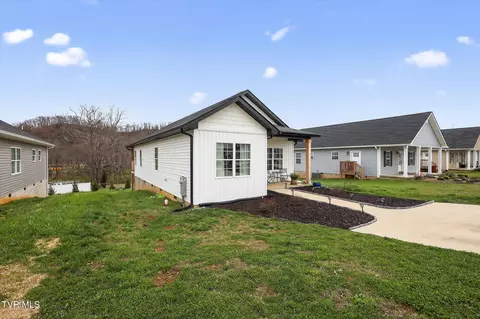 Exterior - 1610 E Millard Street Johnson City Tn 37601, Johnson City, TN 37601 photo 2 of 6