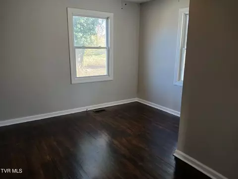 Bedroom - 136 Beaver Street 1 Bristol Va 24201, Bristol, VA 24201 photo 1 of 2