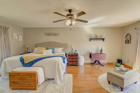 Bedroom - 154 Horton Ridge Road Erwin Tn 37650, Erwin, TN 37650 photo 2 of 7