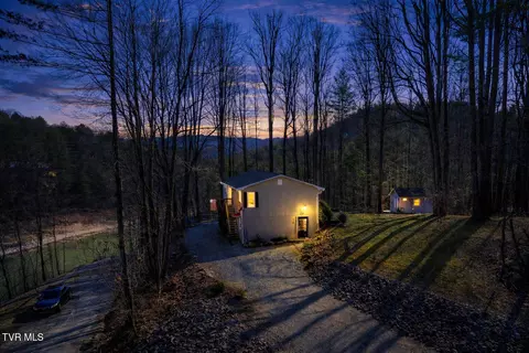 179 Muskrat Ramble Road Mountain City Tn 37683, Mountain City, TN 37683
