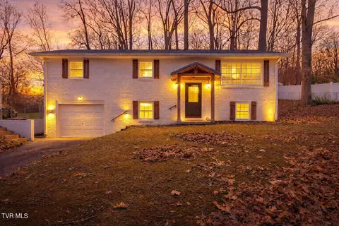 4006 W Englewood Boulevard Johnson City Tn 37601, Johnson City, TN 37601