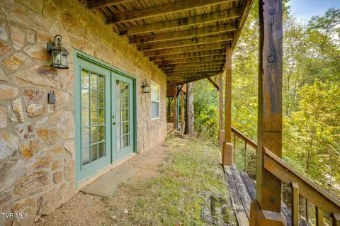 Exterior - 107 Deer Run Drive Flag Pond Tn 37657, Flag Pond, TN 37657 photo 10 of 19