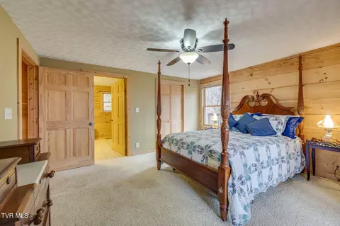 Bedroom - 107 Deer Run Drive Flag Pond Tn 37657, Flag Pond, TN 37657 photo 3 of 17