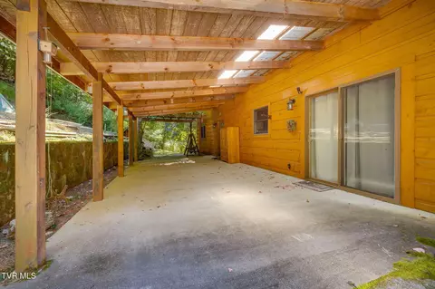 Other - 107 Deer Run Drive Flag Pond Tn 37657, Flag Pond, TN 37657 photo 8 of 22