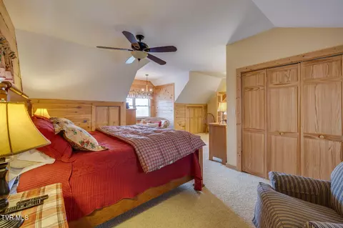 Bedroom - 107 Deer Run Drive Flag Pond Tn 37657, Flag Pond, TN 37657 photo 11 of 17