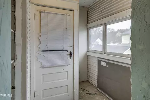 Exterior - 124 N Elm Avenue Erwin Tn 37650, Erwin, TN 37650 photo 2 of 9
