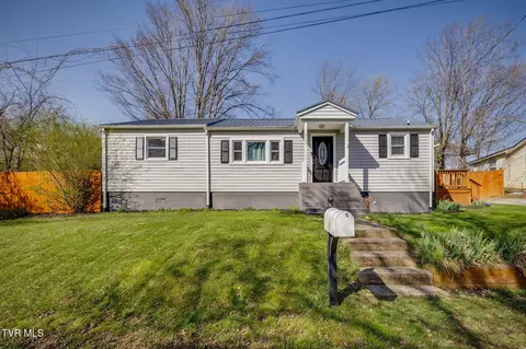 2706 Gray Street Johnson City Tn 37604, Johnson City, TN 37604