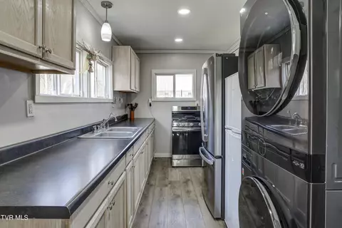 Other - 412 Railroad Street Erwin Tn 37650, Erwin, TN 37650 photo 4 of 10