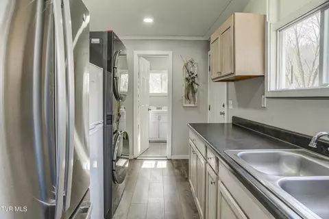 Other - 412 Railroad Street Erwin Tn 37650, Erwin, TN 37650 photo 3 of 10