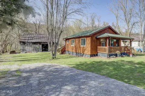 Exterior - 412 Railroad Street Erwin Tn 37650, Erwin, TN 37650 photo 9 of 12