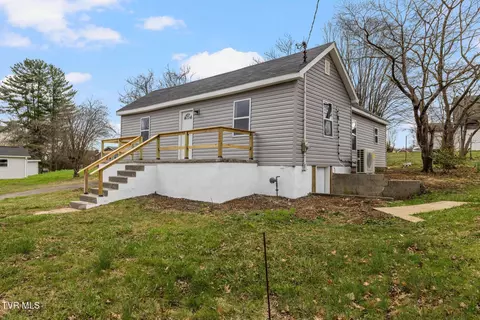 Exterior - 2152 Randolph Street Bristol Va 24201, Bristol, VA 24201 photo 4 of 4
